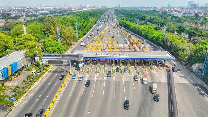 Tarif 4 Ruas Tol Resmi Naik di Awal Tahun