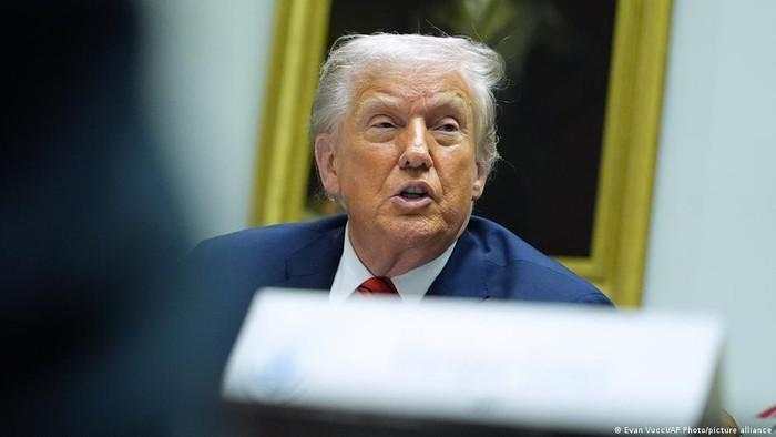 Trump Klaim Venezuela akan Serahkan Minyak hingga 50 Juta Barel ke AS