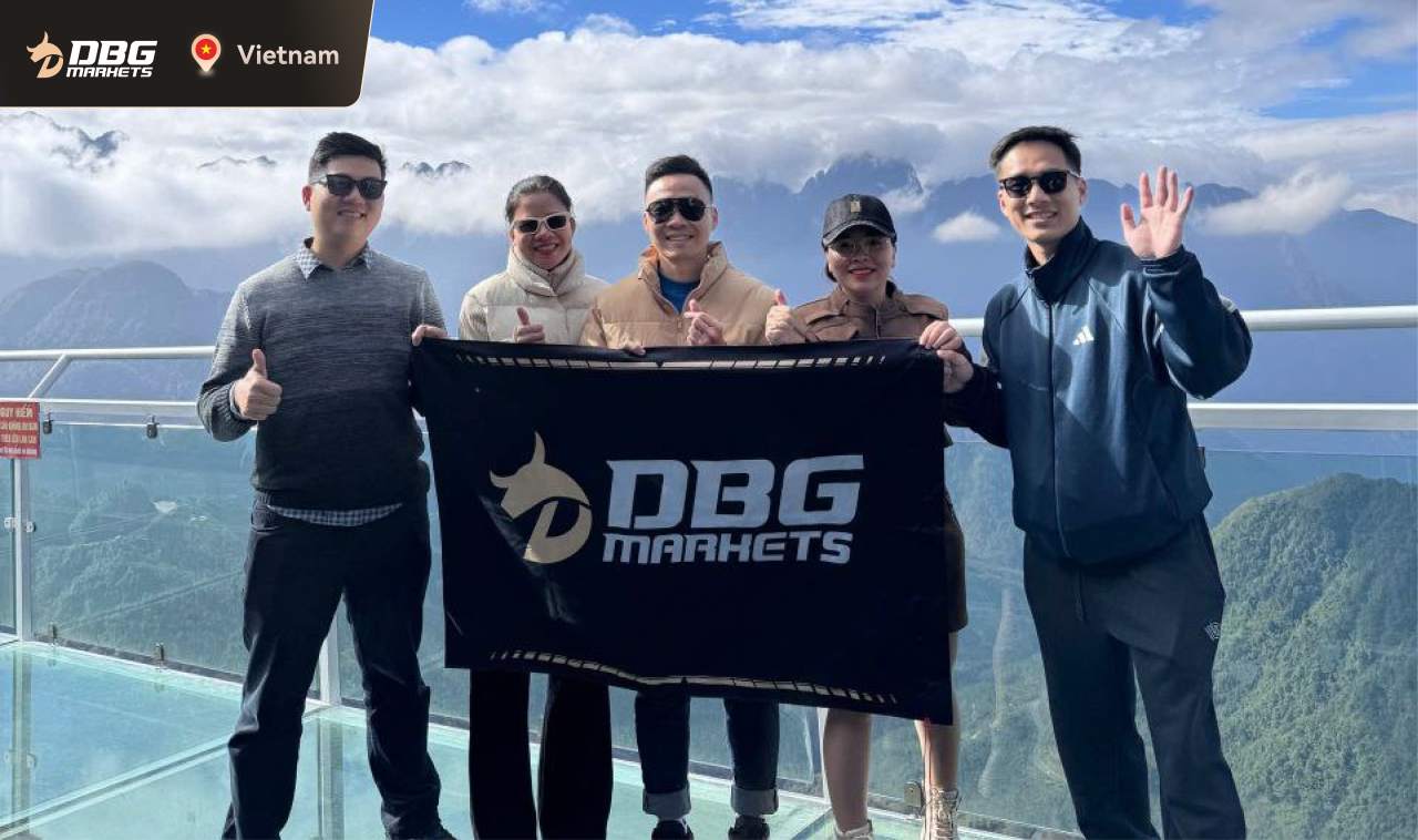 辉映征程 · DBG越南社区2025精彩印记