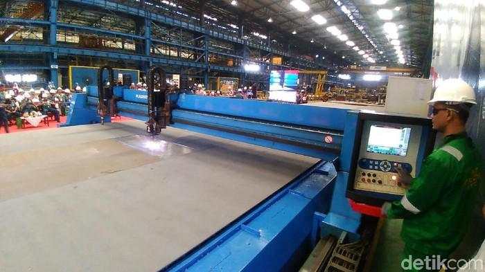 Danantara Wajibkan PELNI, ASDP hingga PIS Beli Kapal di PAL