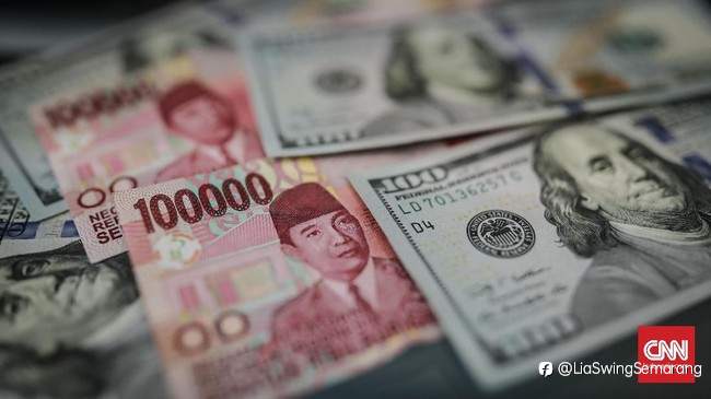 Tertekan Lagi, Rupiah Kian Dekati Level Rp17.000 per Dolar AS