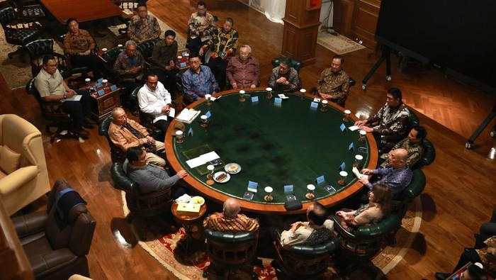 Istana Ungkap Isi Pertemuan Prabowo dan Pengusaha di Hambalang