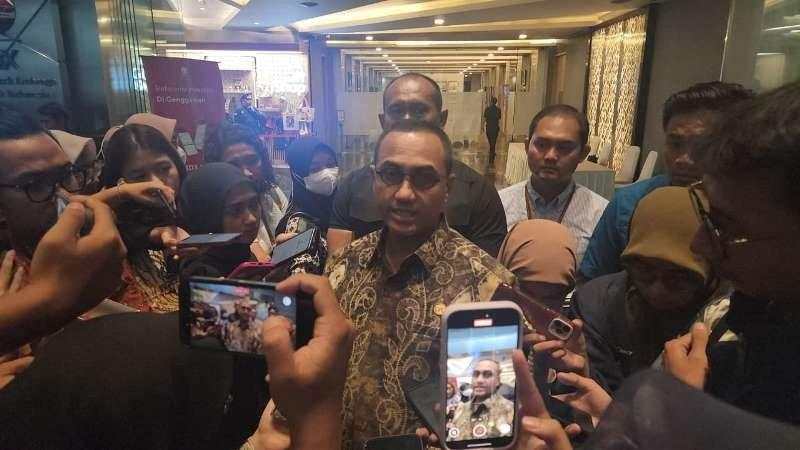 OJK Targetkan Aturan Free Float 15 Persen Rampung Maret, Begini Timeline-nya