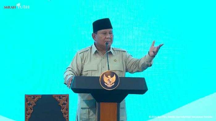 Prabowo Yakin Ekonomi Bangkit, Sebut Ada Ekonom Nggak Jelas Selalu Turunkan Moral