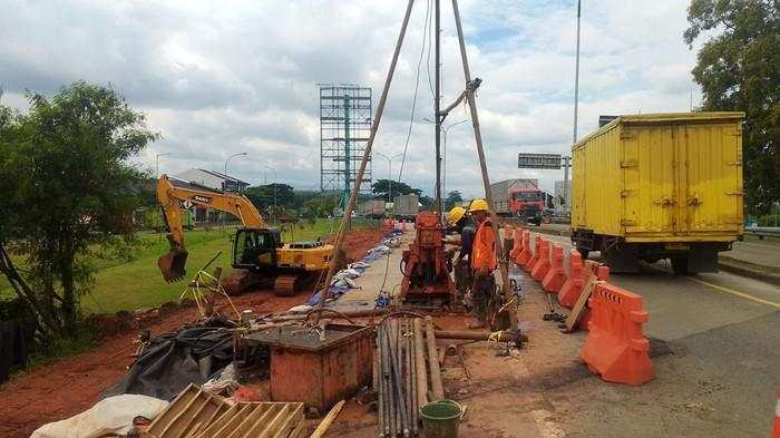 Progres Penanganan Pergeseran Tanah Tol Japek Off Ramp Karawang Barat