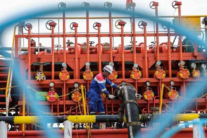 Terminal Khusus Kilang Balongan Jadi Penopang Distribusi Energi Indonesia