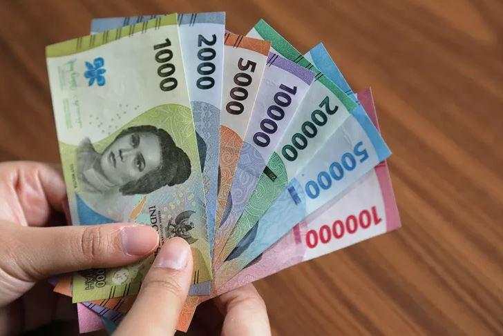 Sambut Akhir Pekan, Rupiah Berakhir Lesu ke Rp16.787 per USD