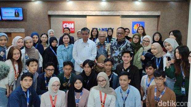 Menaker Turun Cek Pelaksanaan Program Magang Nasional di Transmedia