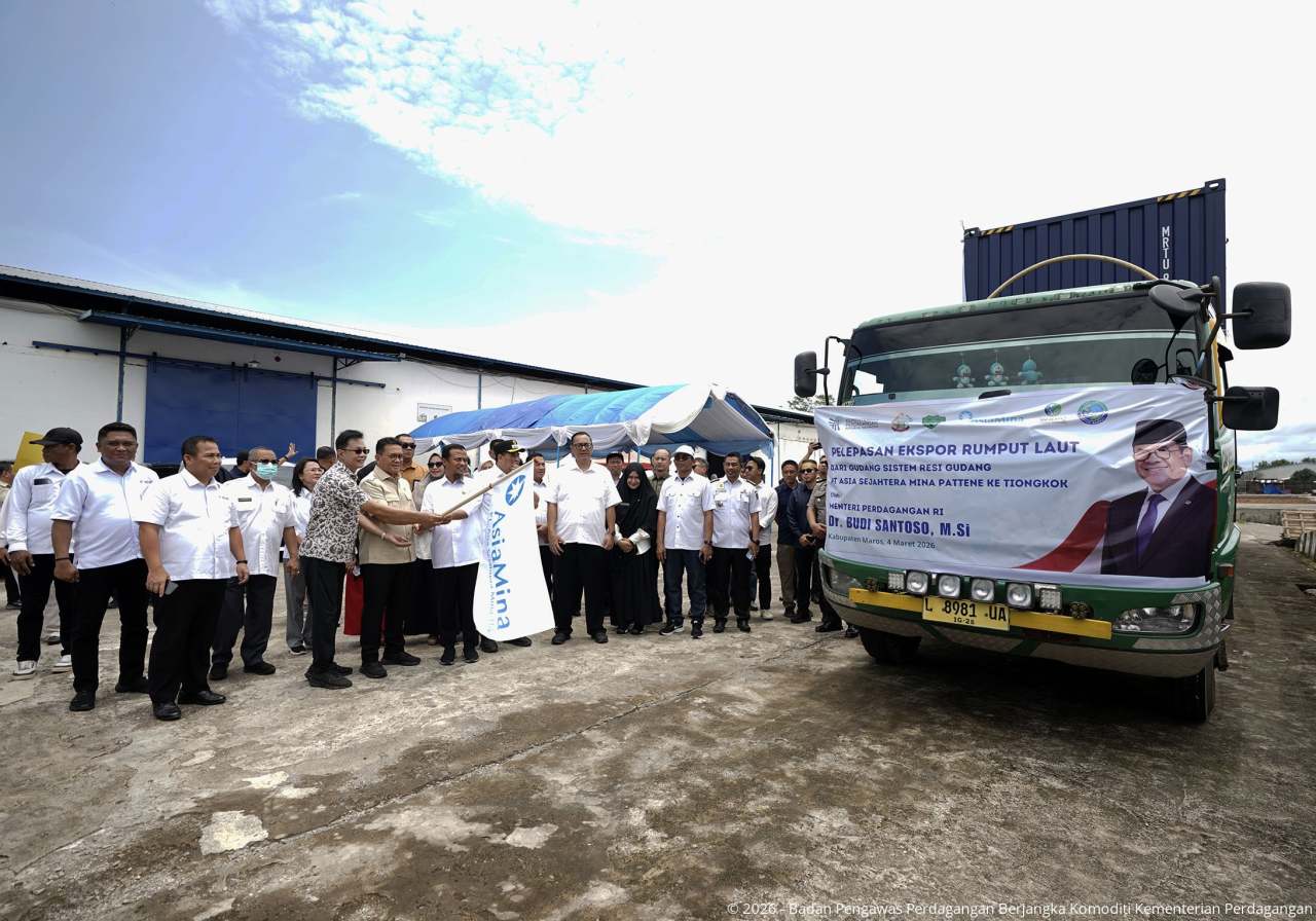 Pelepasan Ekspor Rumput Laut senilai Rp1,7 Miliar dari Gudang SRG ke Tiongkok