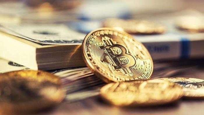 Pergerakan Bitcoin Dibayangi Perang-Harga Minyak