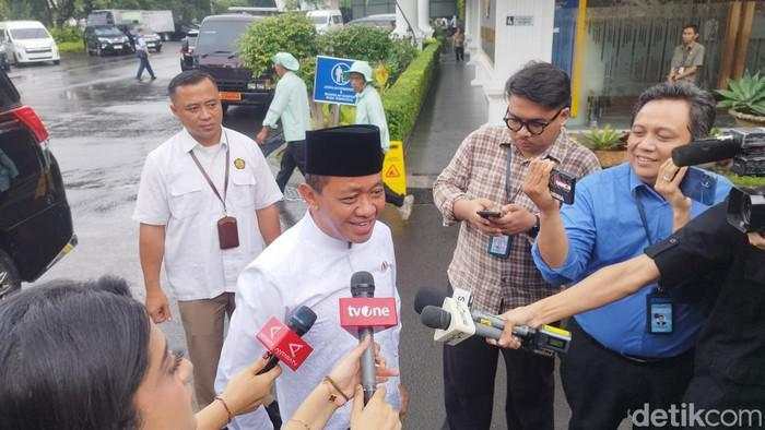 Bahlil Jamin Harga BBM Subsidi Tak Naik Sampai Lebaran