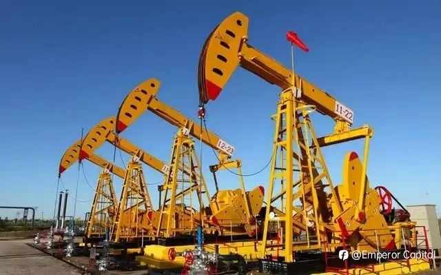 原油需求升温 美元强势致黄金暴跌