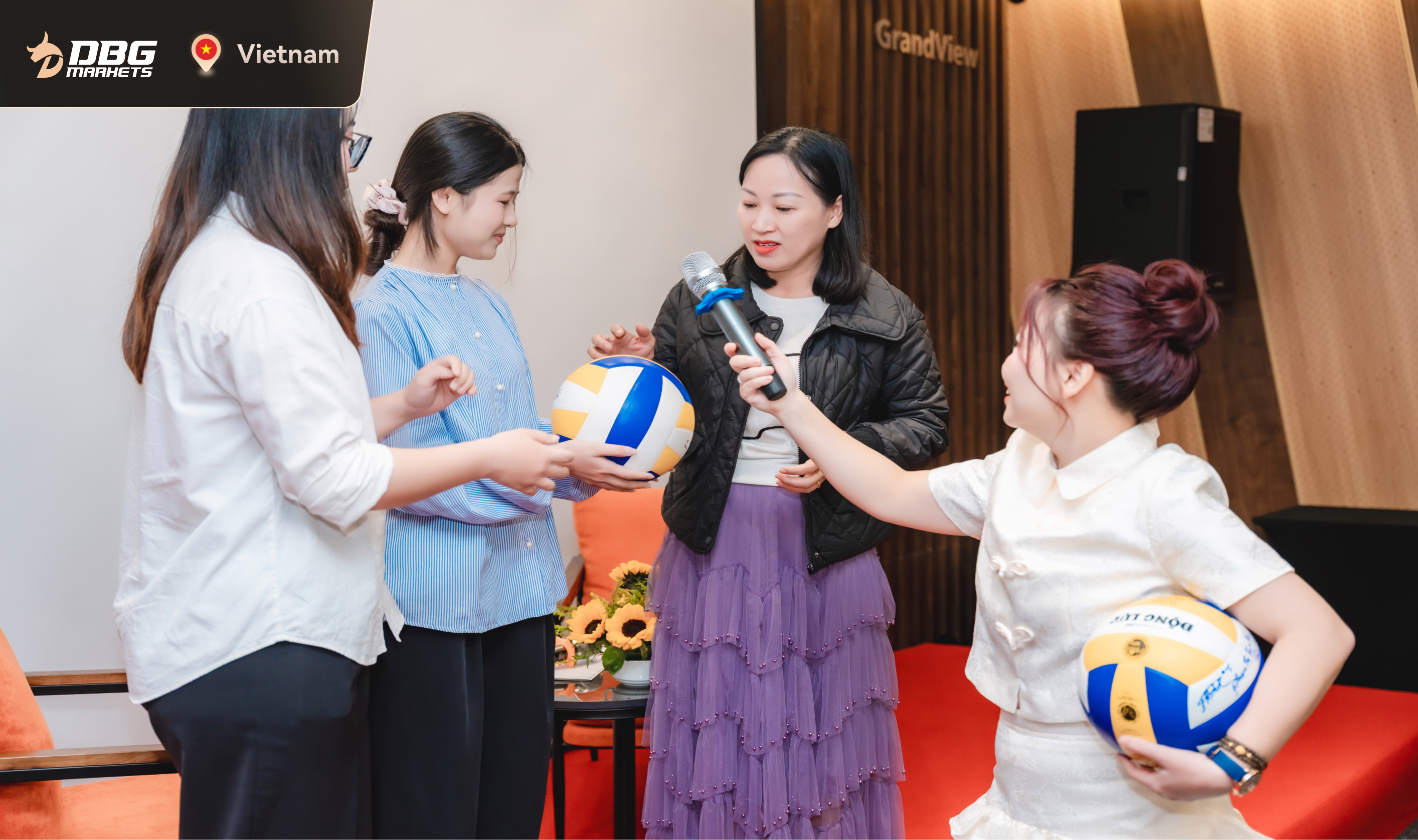 DBG Markets | 妇女节特别 Talk Show - 卓越背后的努力