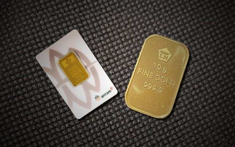 Harga Emas Antam Hari Ini Anjlok Rp77 Ribu, Jadi Rp3.045.000 per Gram