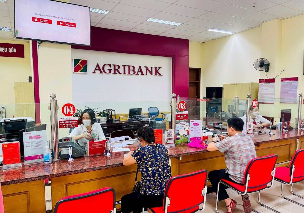 Chỉ còn 1 tuần nữa, Vietcombank, VietinBank, Agribank, BIDV... ngừng giao dịch chuyển tiền/nhận tiền với tài khoản sau