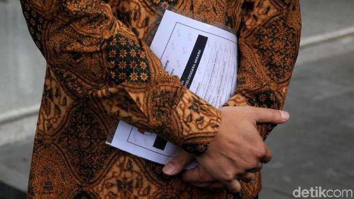 Jadi Opsi Dipotong Purbaya, Berapa Gaji Menteri Saat Ini?