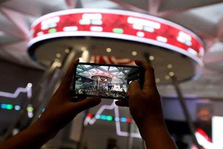 Deretan Saham Top Losers Sepekan, FITT Anjlok 48,61 Persen