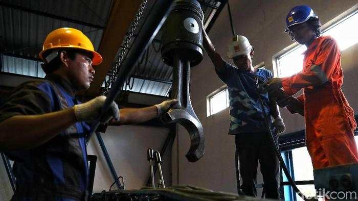 2.139 PLTD Segera Pensiun demi Hemat BBM!