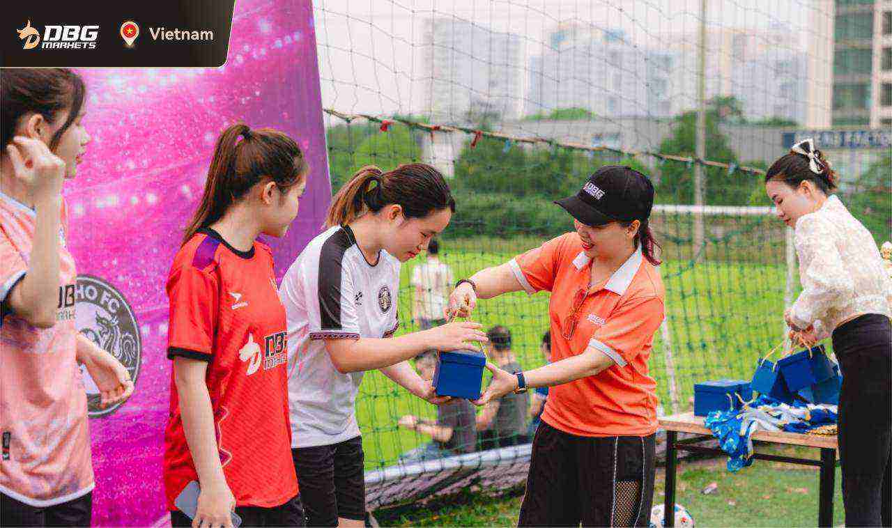 DBG Markets 首届KOL女子足球公开赛圆满收官