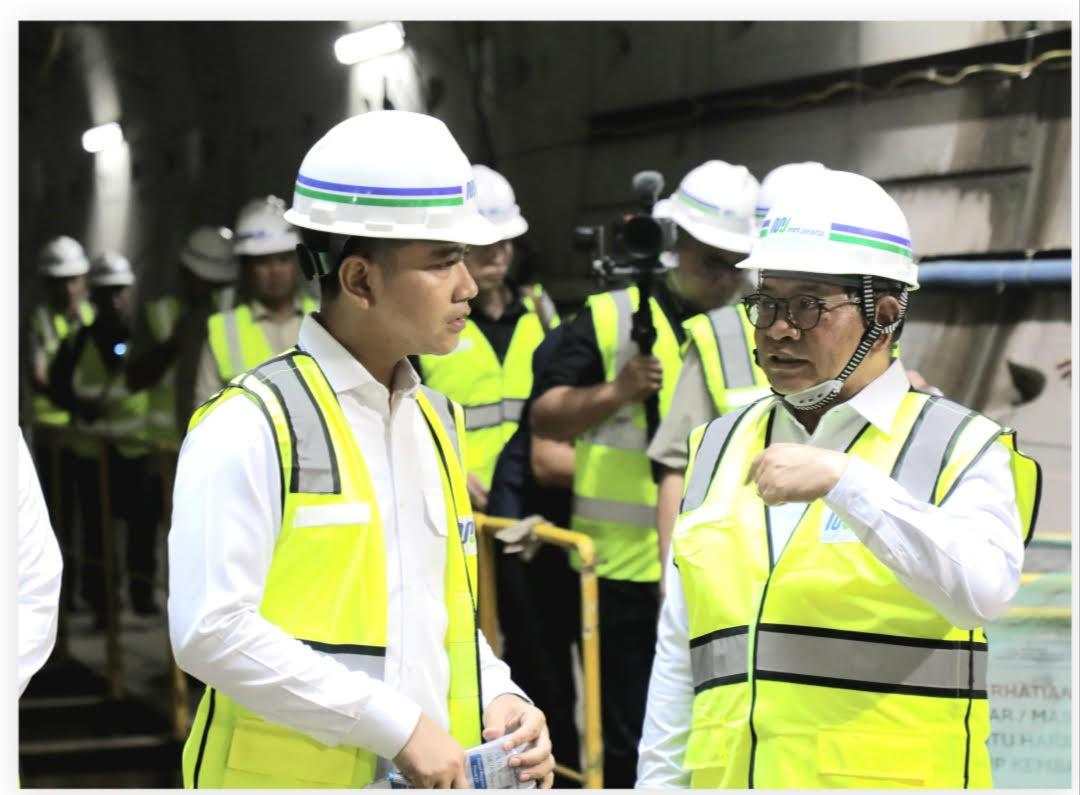 Progres Proyek MRT Jakarta Fase 2A Capai 59,7 Persen, Pramono: Wapres Gembira dan Puas