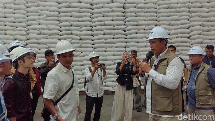 Bos Bulog Jelaskan Kondisi Stok Beras RI ke Mahasiswa