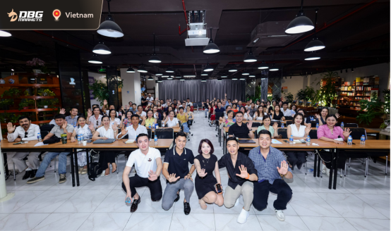 DBG Markets携手卧龙交易团队在越南举办“社区分享会:交易视角”主题活动