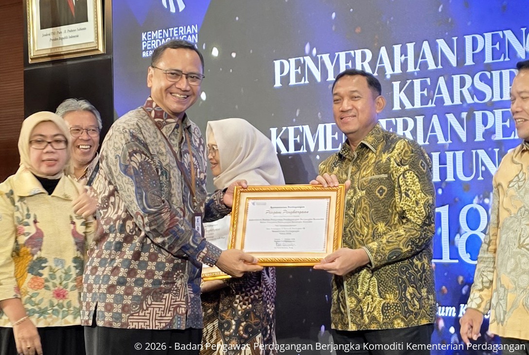 Bappebti Raih Penghargaan Kearsipan Kementerian Perdagangan