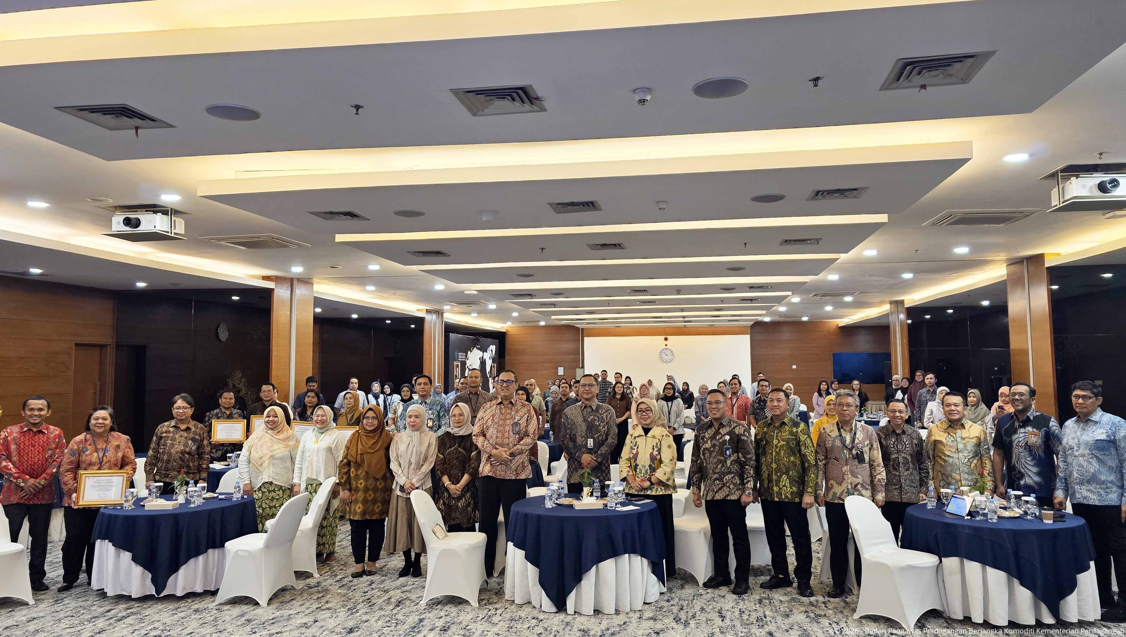 Bappebti Raih Penghargaan Kearsipan Kementerian Perdagangan