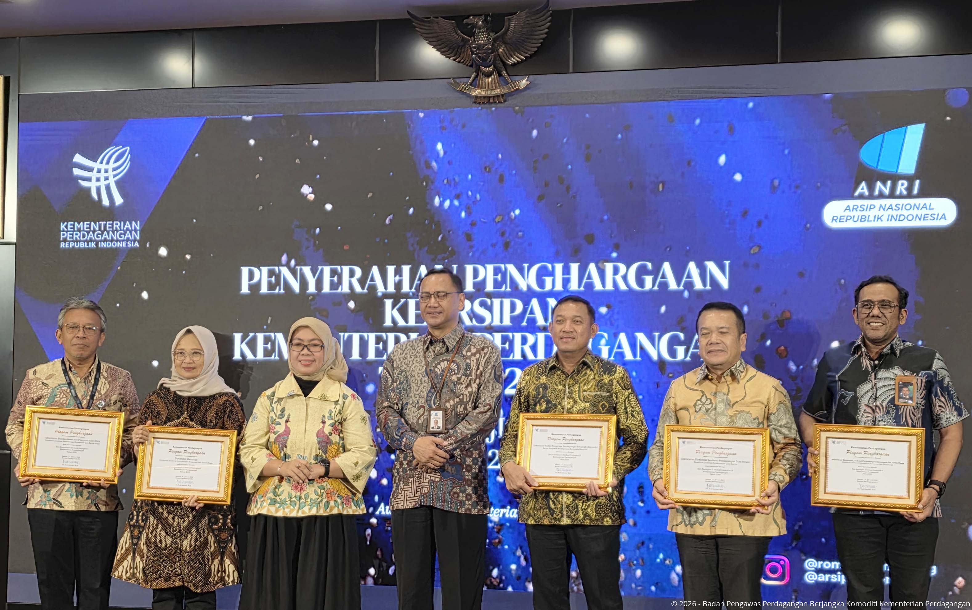 Bappebti Raih Penghargaan Kearsipan Kementerian Perdagangan
