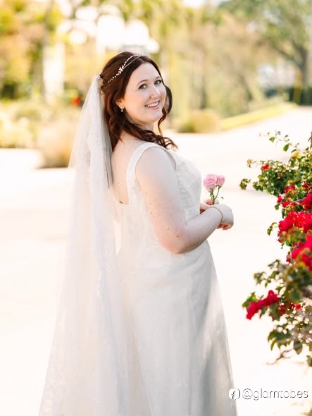 10 Reasons to Choose Onsite Makeup Services for Your Next Celebration