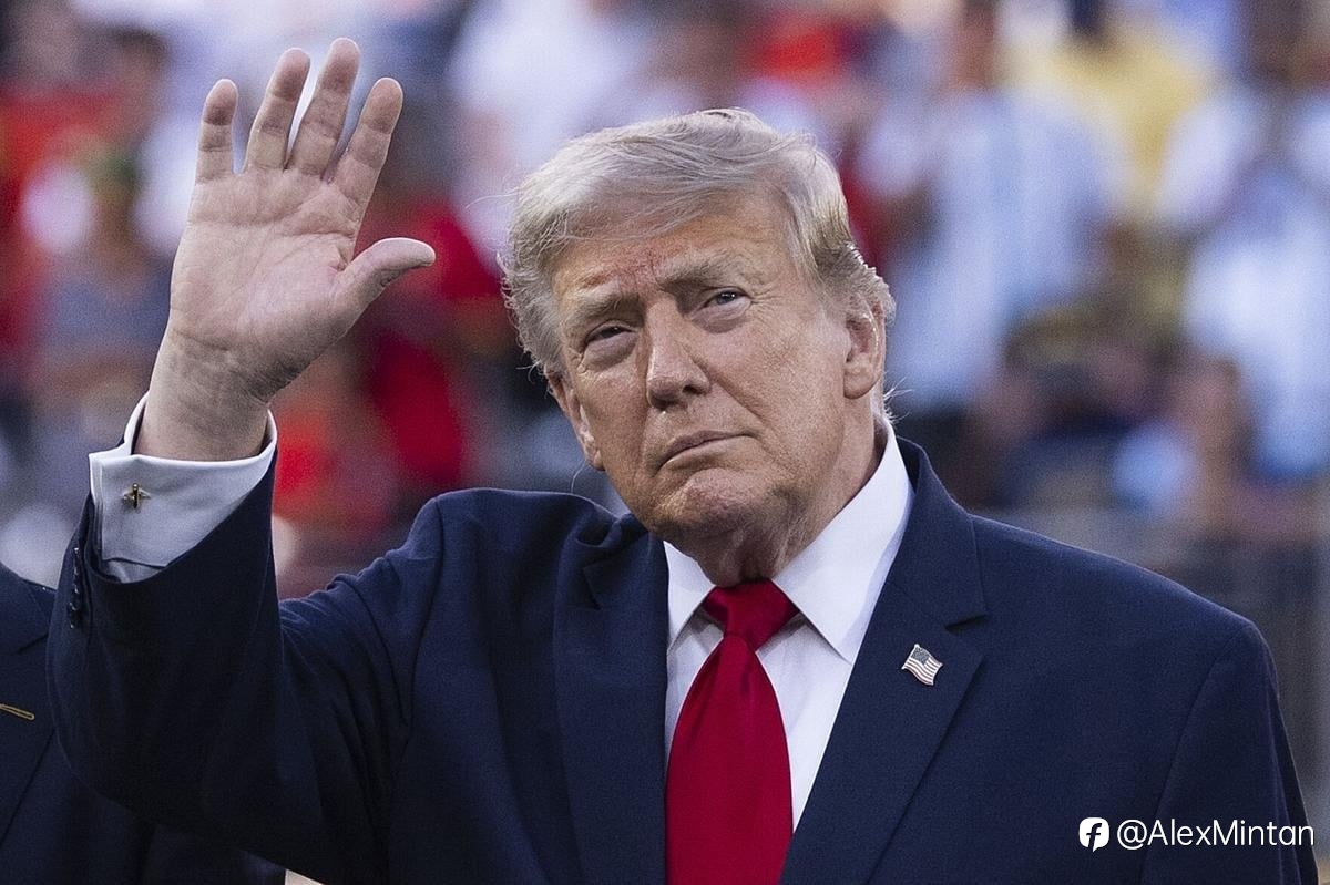 Trump lôi luật từ 1930 ra đánh thuế Canada 50%