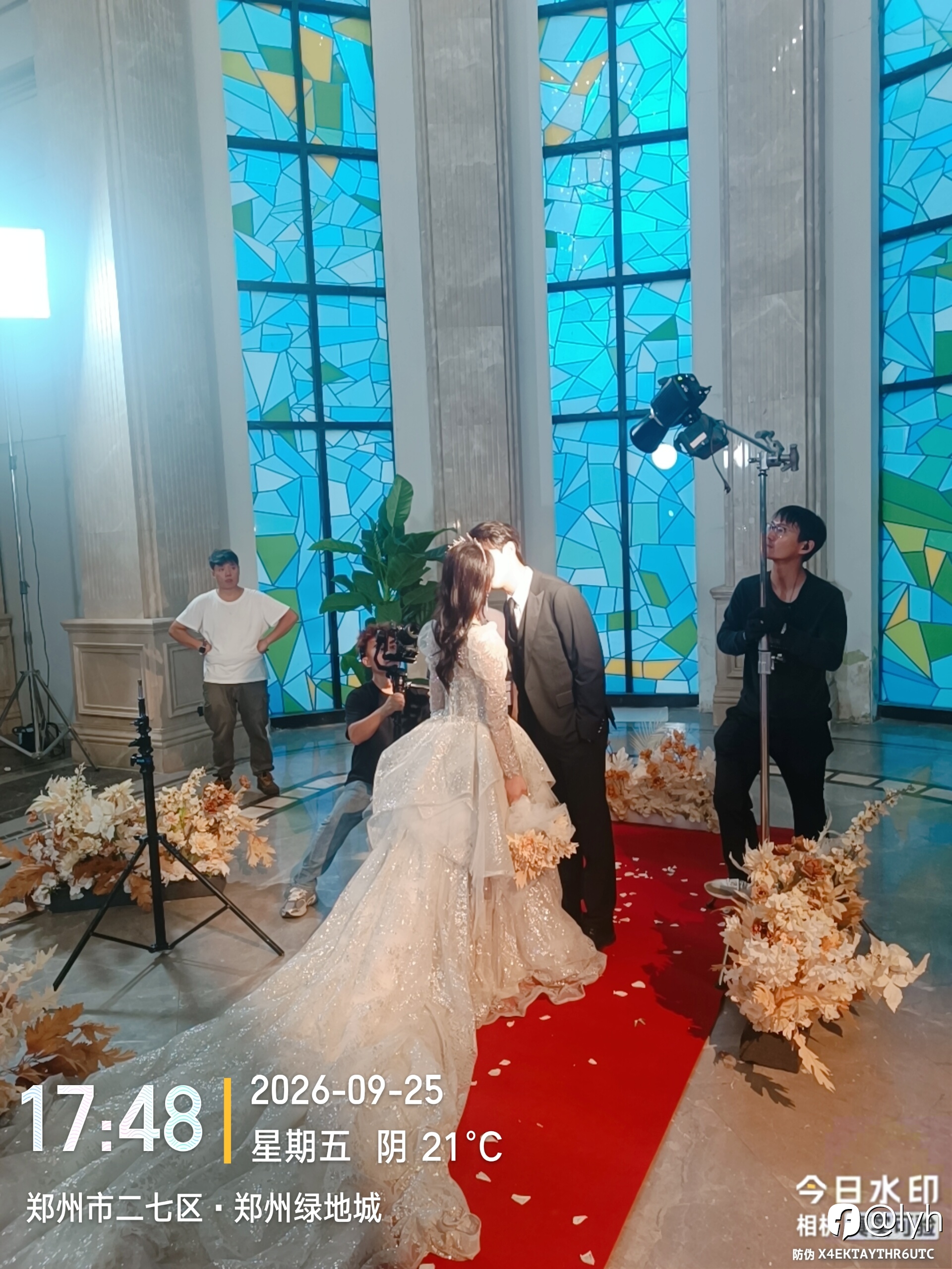 全职交易之中秋节当群演